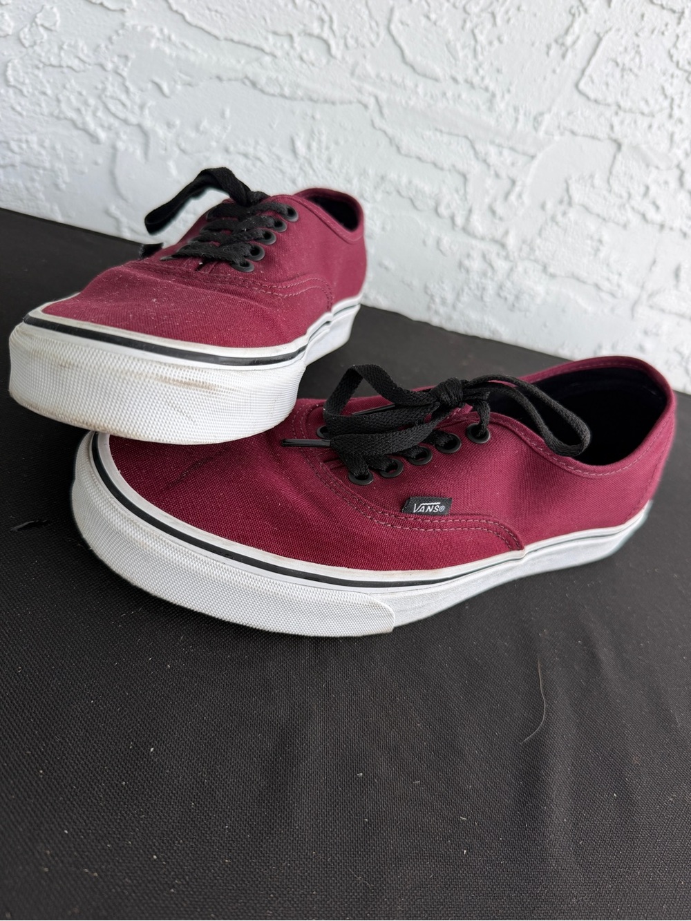 Vans Men’s Era Canvas Sneaker - Burgundy with Black Laces